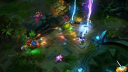 Strife เกม